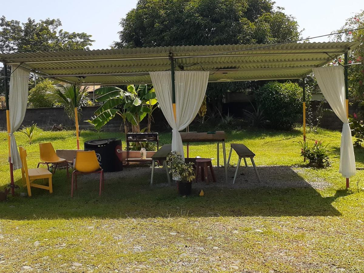 Magic Flower Rooms Cahuita Εξωτερικό φωτογραφία